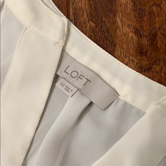 Loft split neck blouse - Picture 2 of 2